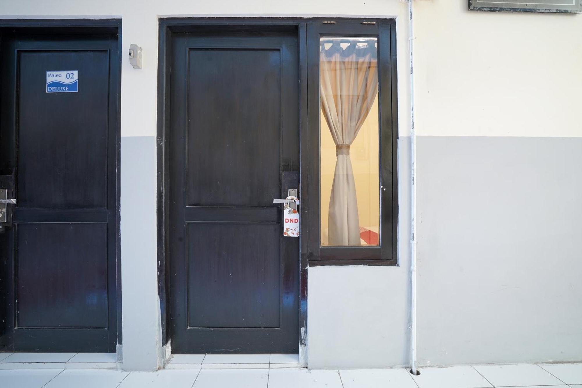 Hotel OYO 324 Maleo Kostel Kejayan Exterior foto