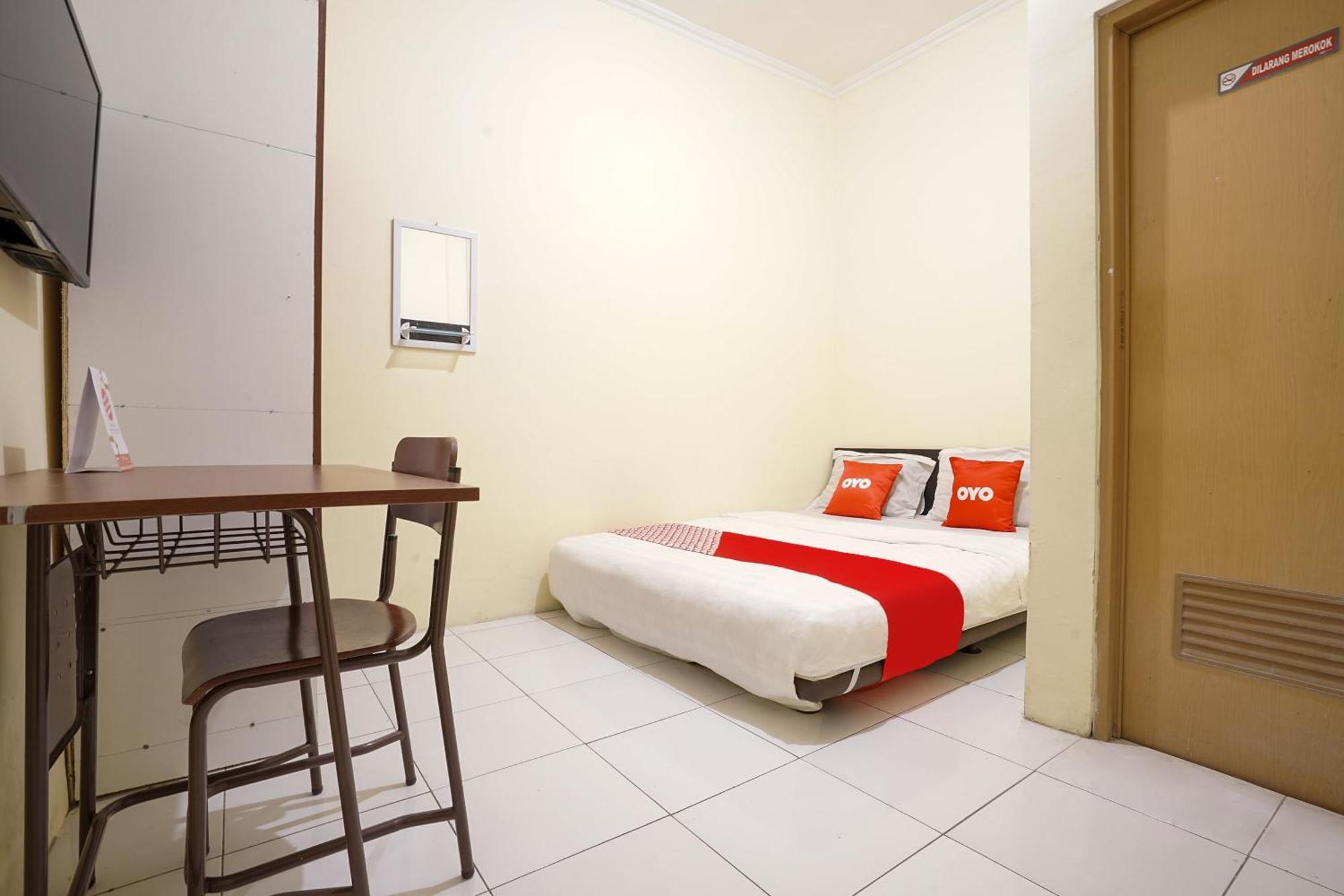 Hotel OYO 324 Maleo Kostel Kejayan Exterior foto